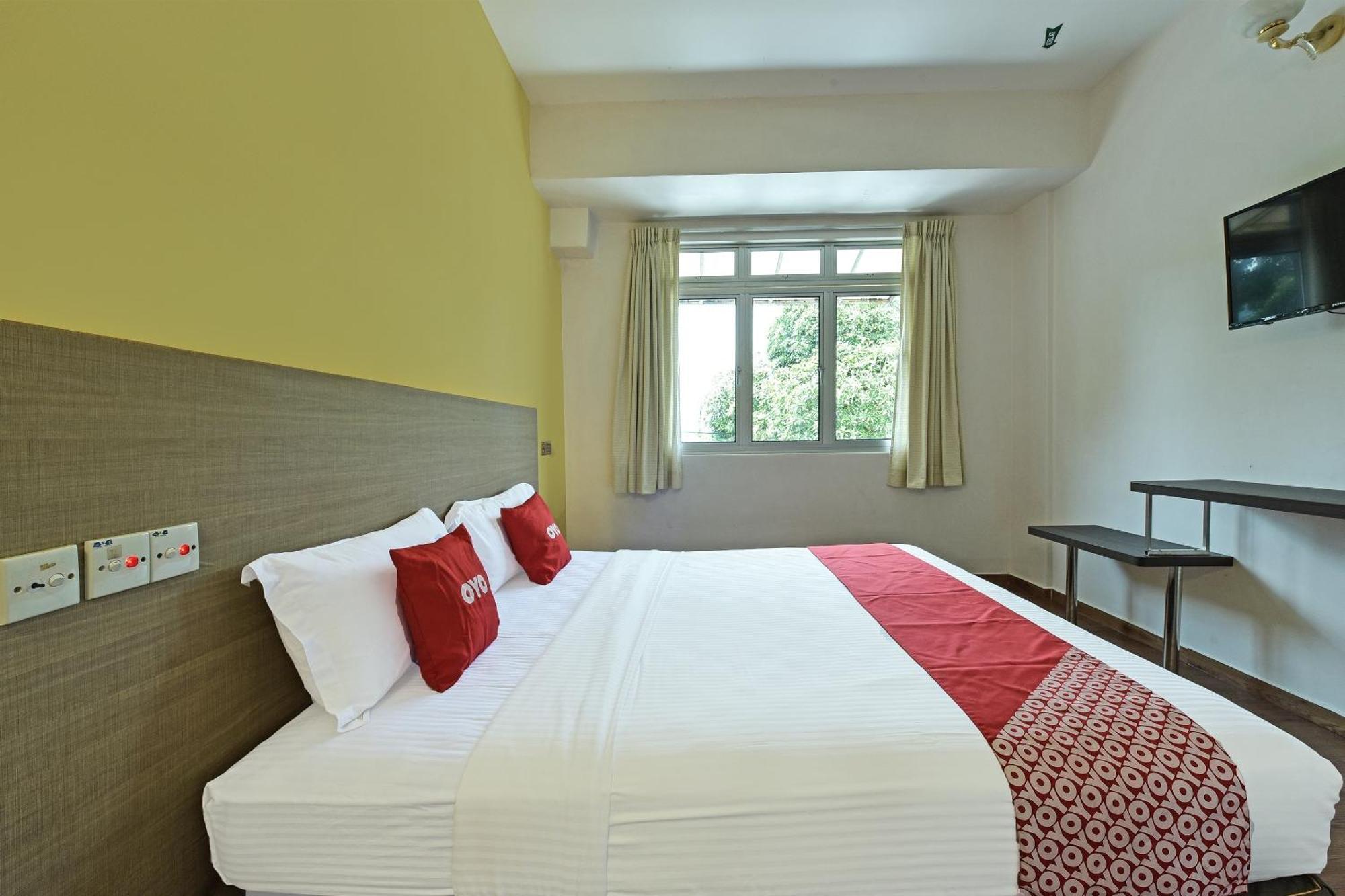 Super Oyo 44036 Hotel De Perdana Hill Batu Pahat Εξωτερικό φωτογραφία
