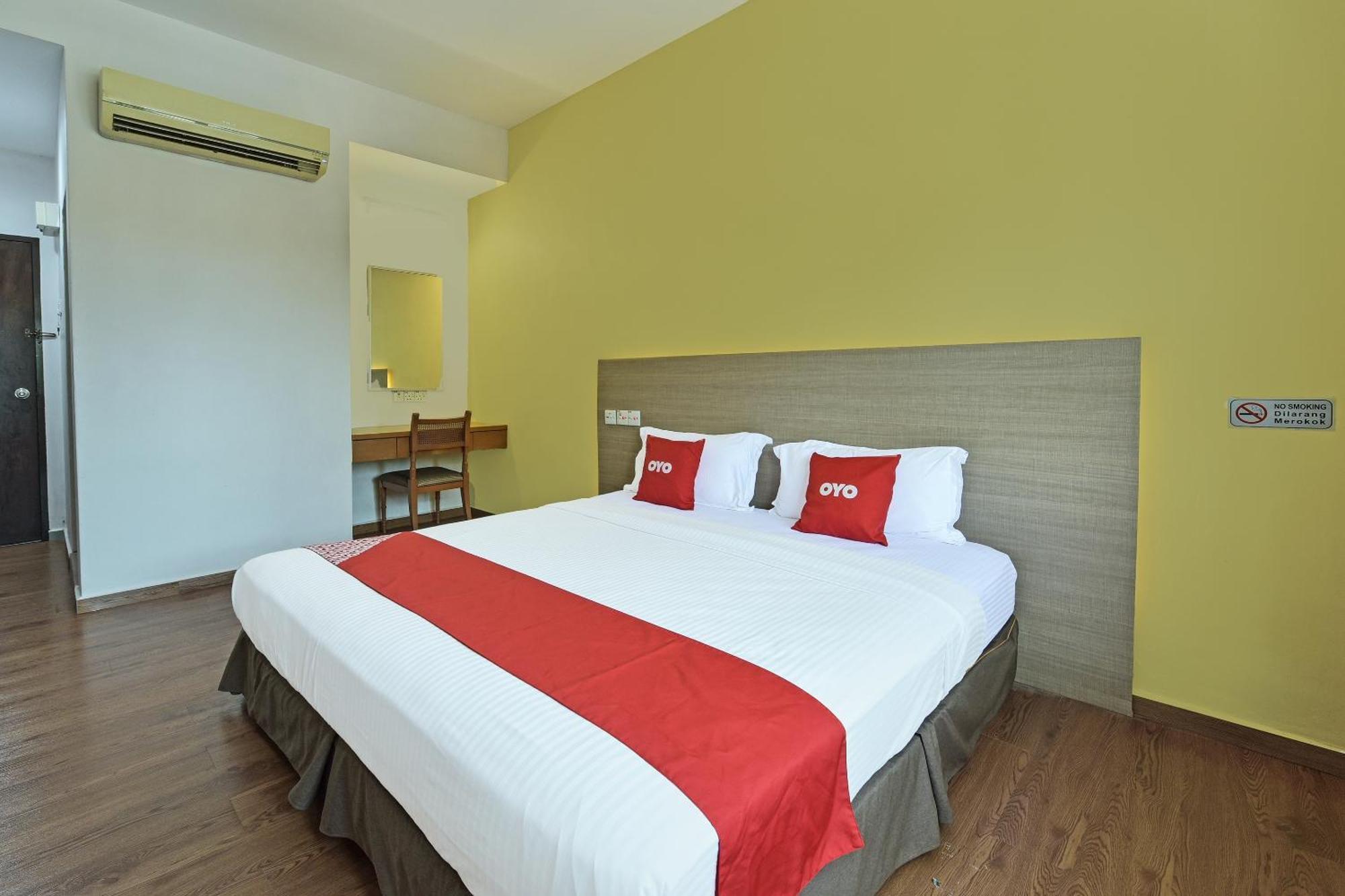 Super Oyo 44036 Hotel De Perdana Hill Batu Pahat Εξωτερικό φωτογραφία