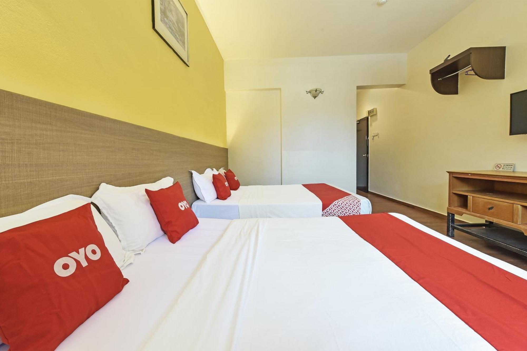 Super Oyo 44036 Hotel De Perdana Hill Batu Pahat Εξωτερικό φωτογραφία